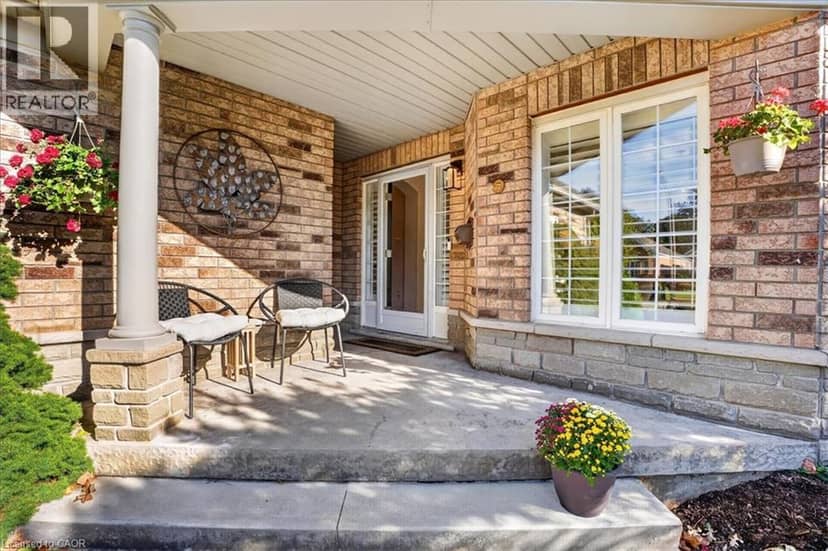147 REIBER Court, Waterloo, photo 8