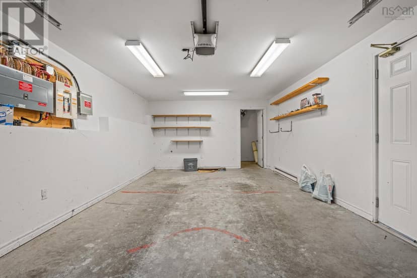 12 Loriann Drive — photo 33 of 40