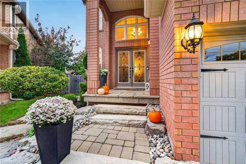 2447 HIGHMOUNT Crescent, Oakville, photo 3