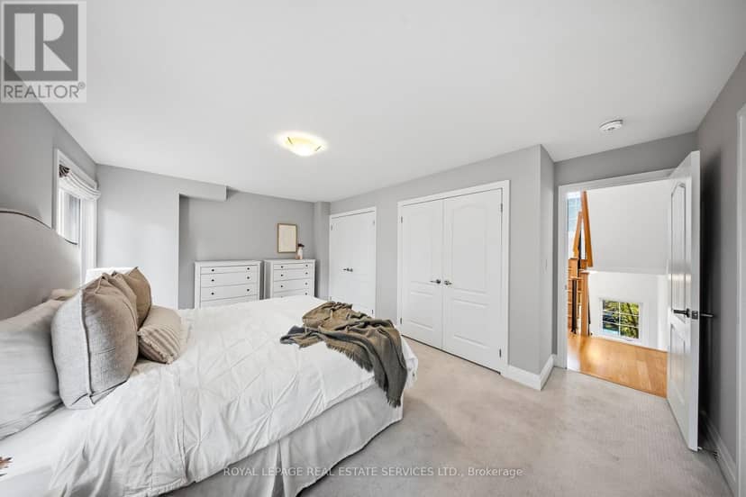 1233 Azinger Lane — photo 19 of 40