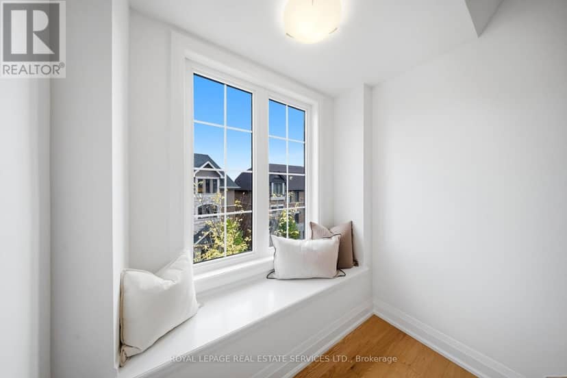 1233 Azinger Lane — photo 27 of 40