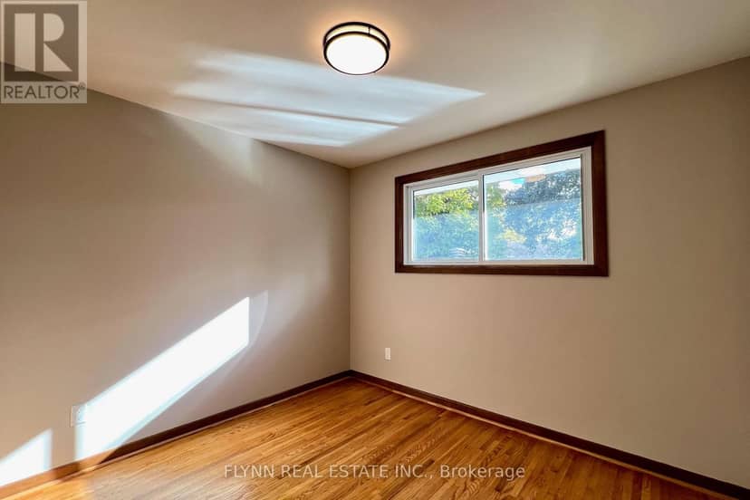 70 Richelieu Drive — photo 19 of 40