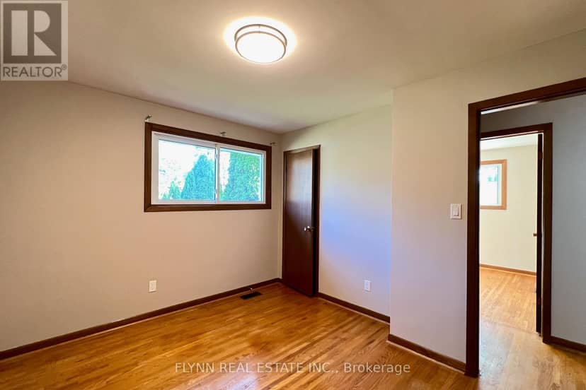 70 Richelieu Drive — photo 22 of 40