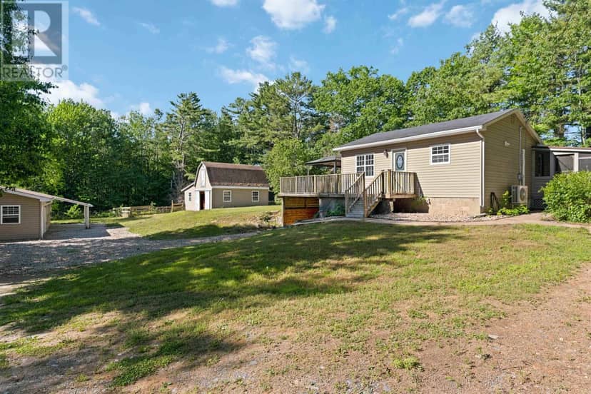 3349 Lovett Road — photo 5 of 40