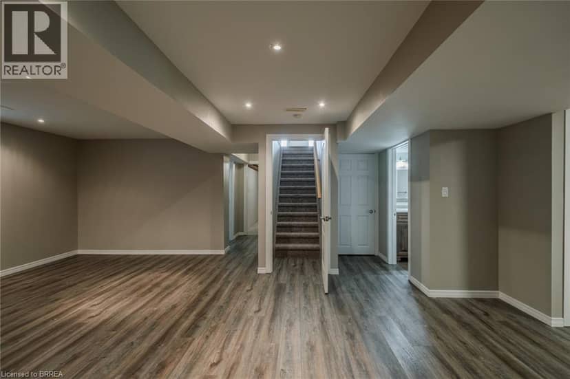 15 LANDON Avenue — photo 29 of 40