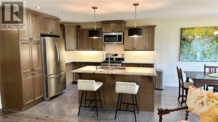 66 DRIFTWOOD Drive — photo 17 of 40
