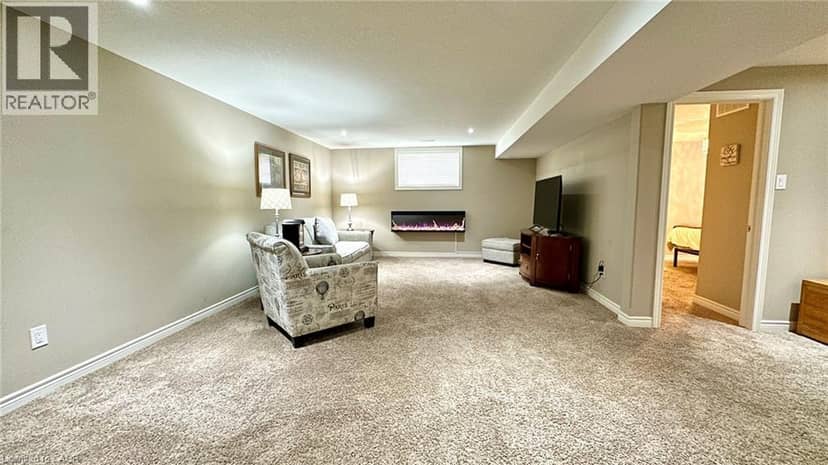 66 DRIFTWOOD Drive — photo 35 of 40