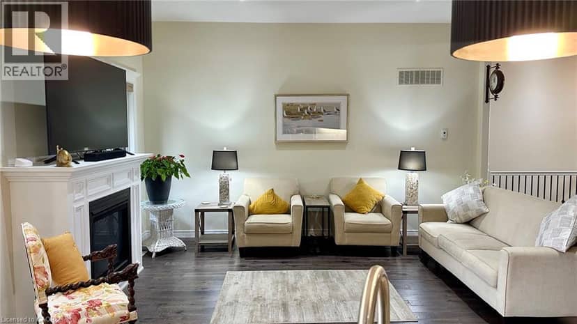 66 DRIFTWOOD Drive — photo 13 of 40