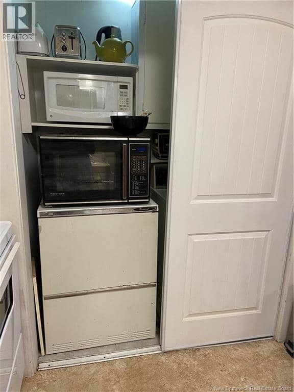 11 Rope Walk Road — photo 21 of 40