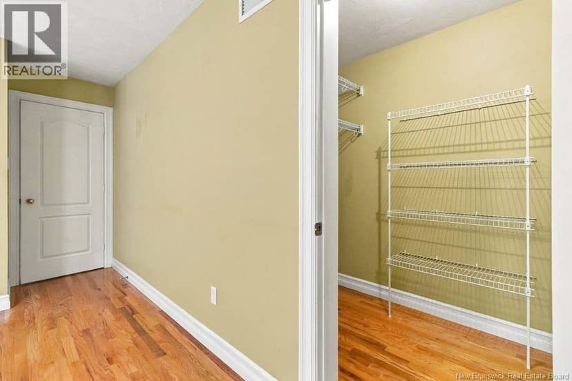 230 Doreen Street — photo 18 of 40