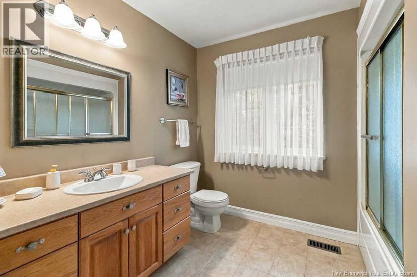 230 Doreen Street — photo 25 of 40