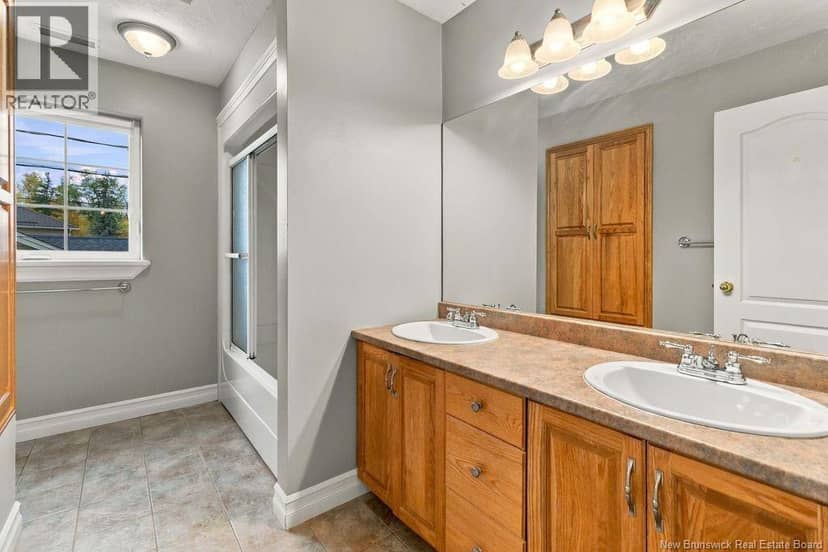 230 Doreen Street — photo 31 of 40
