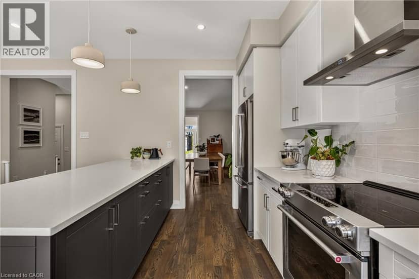 226 MIDLAND Place — photo 11 of 40