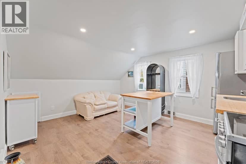 1746 Alexis ROAD — photo 16 of 36