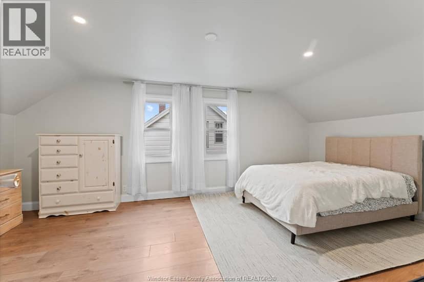 1746 Alexis ROAD — photo 19 of 36