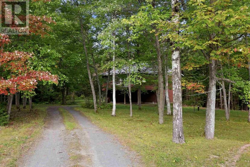 190 Town Line RD E — photo 2 of 40