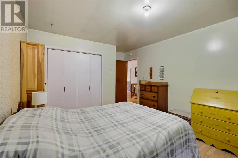190 Town Line RD E — photo 18 of 40