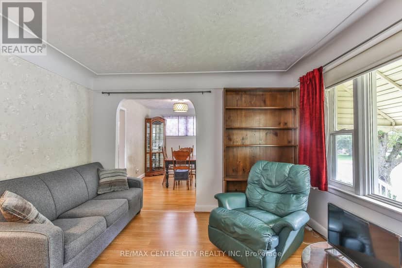 10 Concession Street E — photo 10 of 29