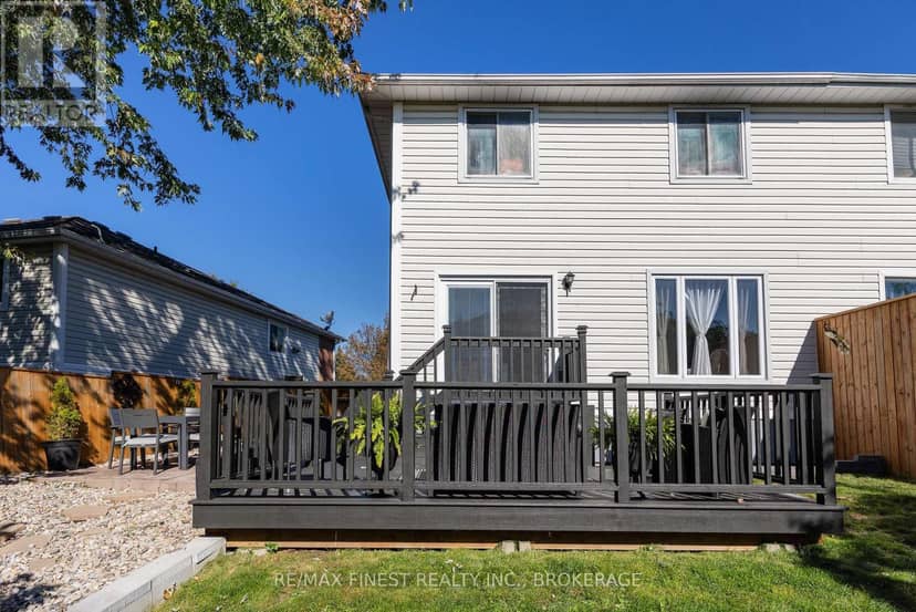 1377 Brackenwood Crescent — photo 40 of 40