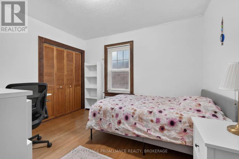 86 Ellerbeck Street — photo 11 of 35