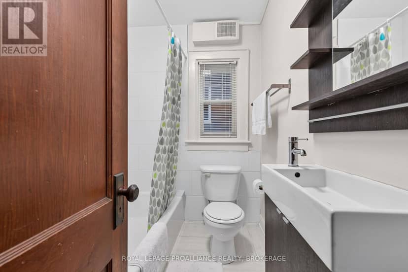 86 Ellerbeck Street — photo 12 of 35
