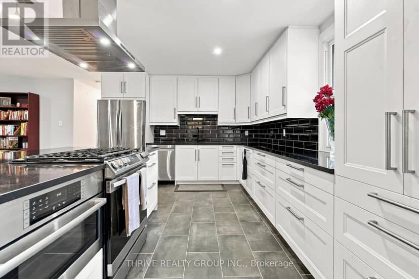 708 Village Green Avenue — photo 13 of 39