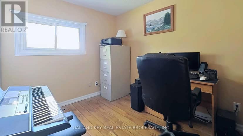 25 Timberlane Crescent — photo 14 of 25