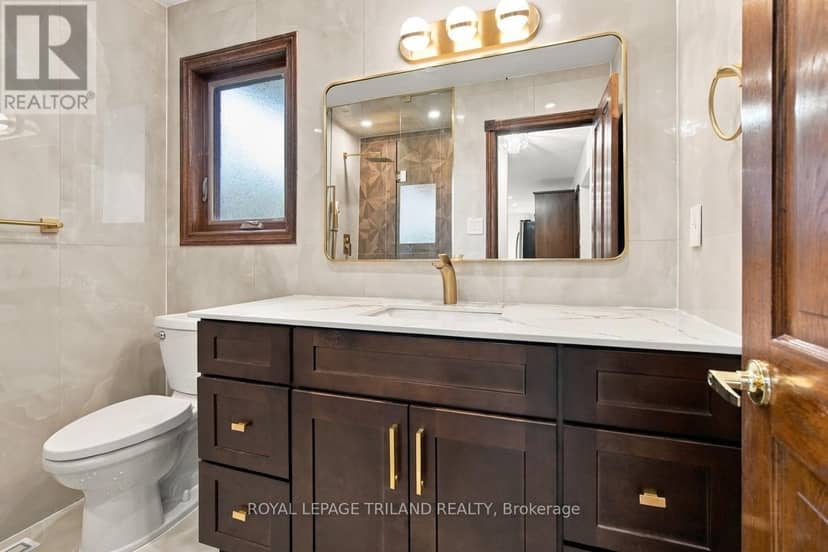 716 Franklinway Crescent — photo 17 of 40