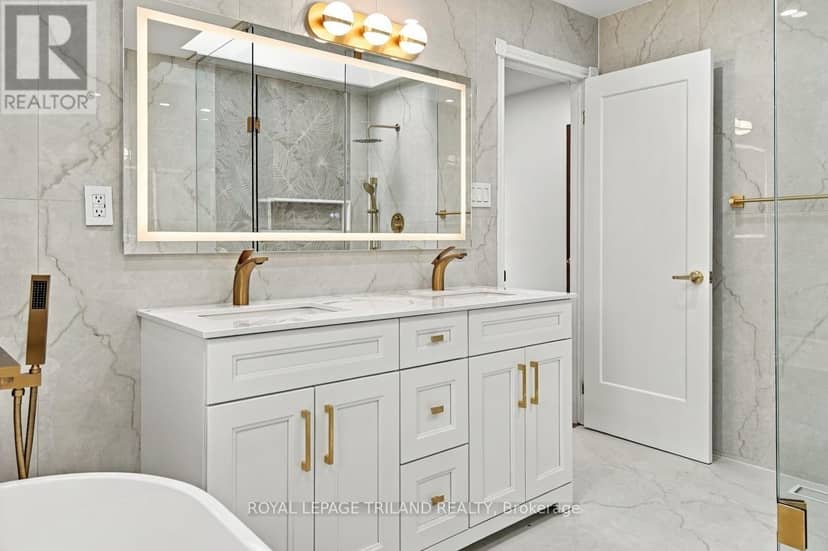 716 Franklinway Crescent — photo 23 of 40