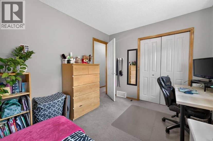 60 Tuscany Ridge Crescent NW — photo 36 of 40