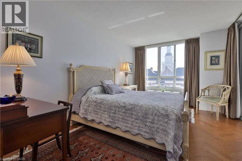2287 LAKE SHORE Boulevard W Unit# 301 — photo 34 of 40
