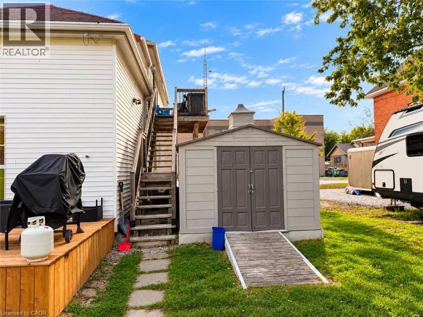 16 ALMA Street N, Hagersville, photo 6