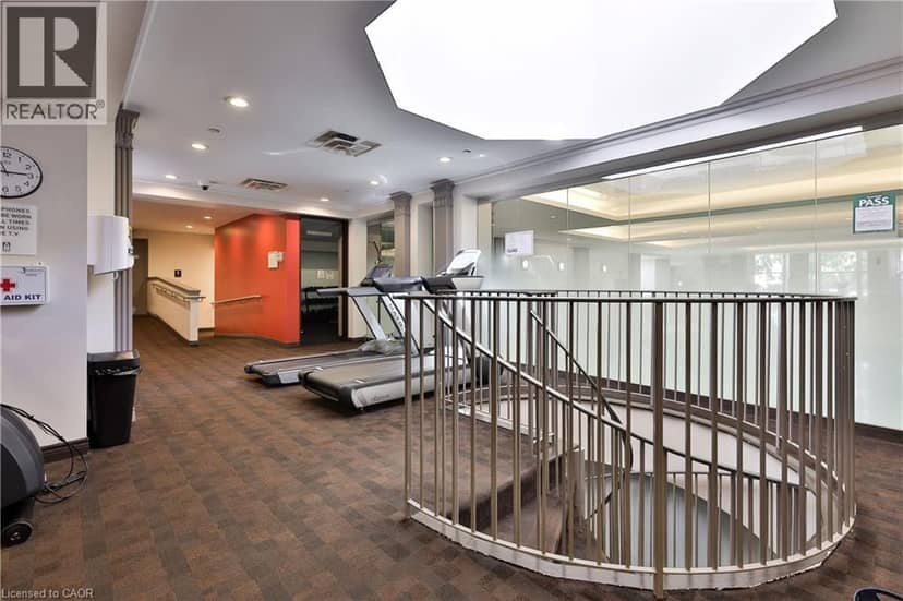 2287 LAKE SHORE Boulevard W Unit# 301 — photo 39 of 40