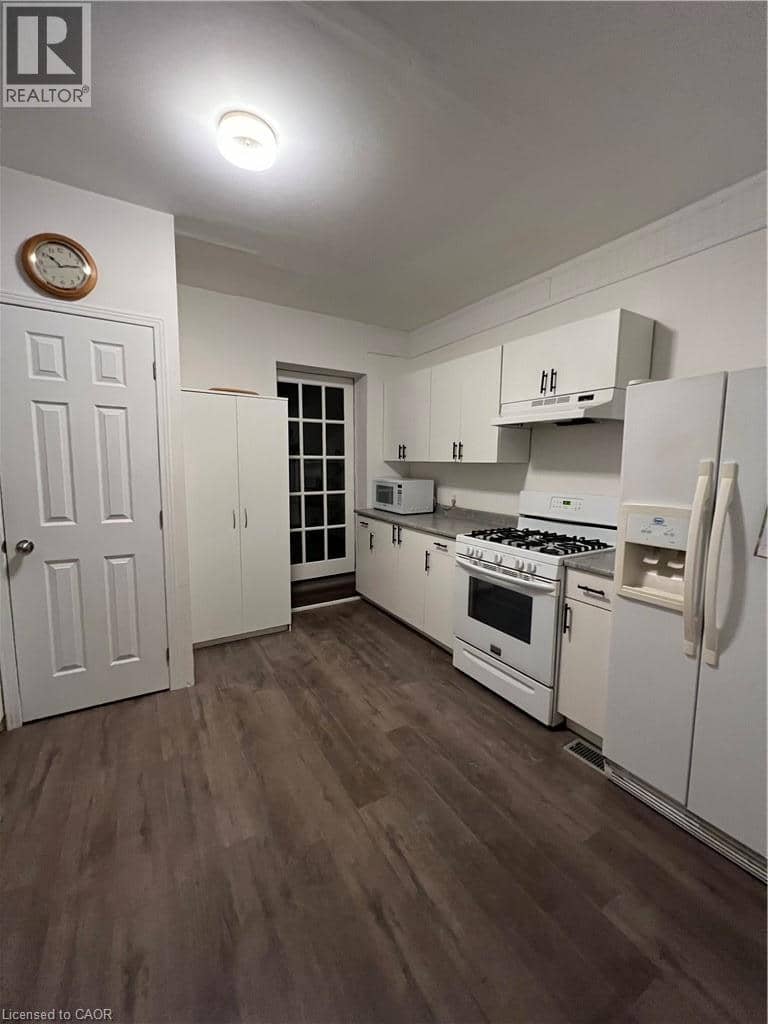 16 ALMA Street N — photo 16 of 40