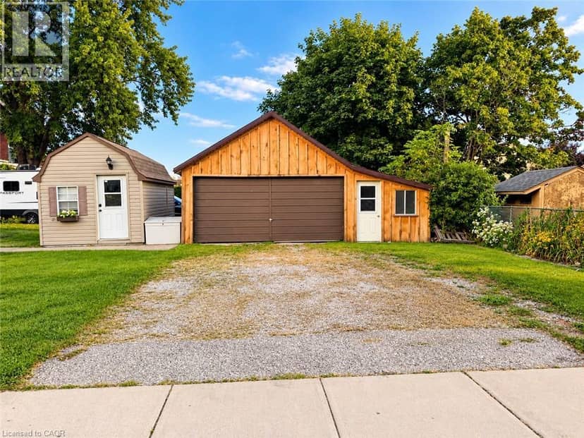 16 ALMA Street N, Hagersville, photo 7