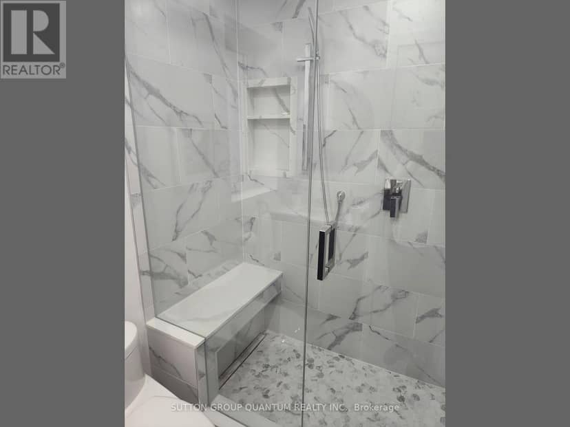 41 Manning Avenue — photo 18 of 31