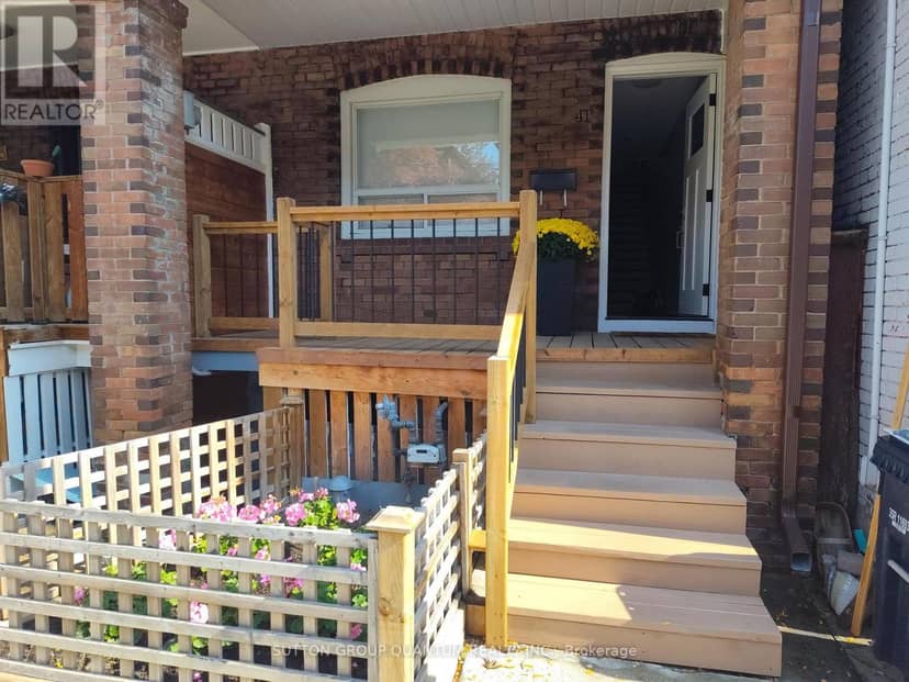 41 Manning Avenue — photo 2 of 31