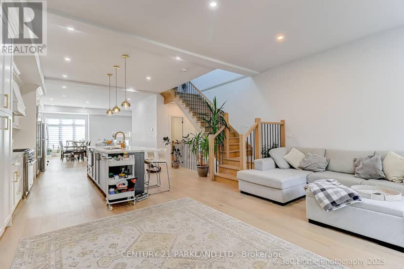 30 Glen Echo Avenue — photo 11 of 34
