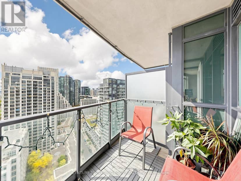 2508 - 600 Fleet Street — photo 28 of 40