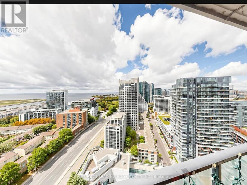 2508 - 600 Fleet Street — photo 29 of 40