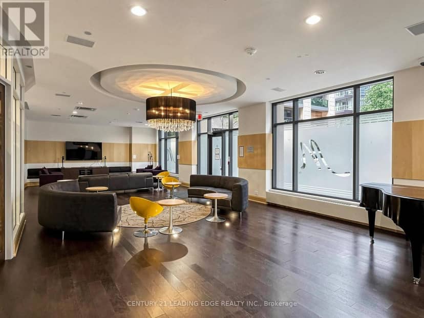 2508 - 600 Fleet Street — photo 34 of 40