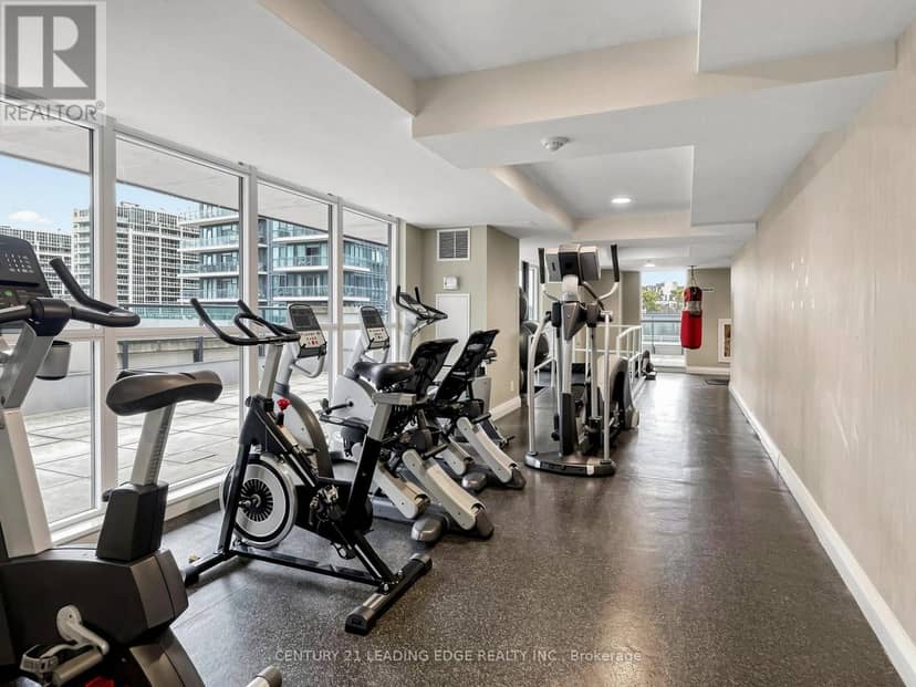 2508 - 600 Fleet Street — photo 37 of 40