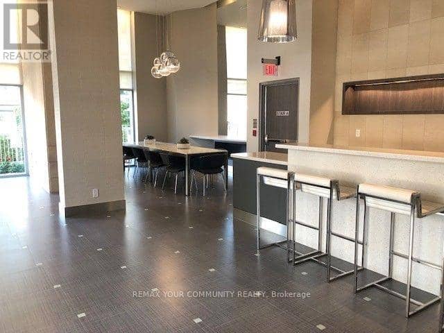 3103 - 500 Sherbourne Street — photo 32 of 40