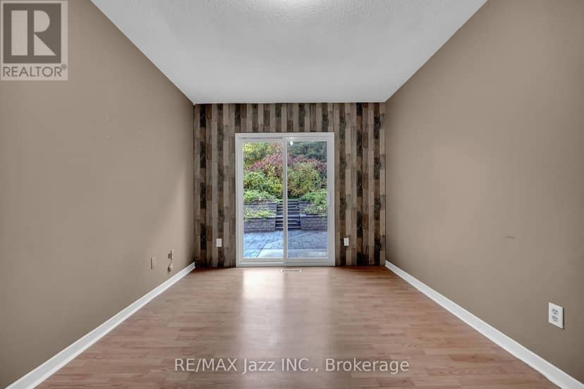 292 Limerick Street — photo 18 of 35