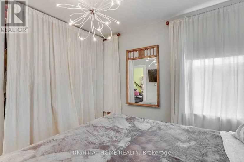 1053 Frances Street — photo 12 of 34