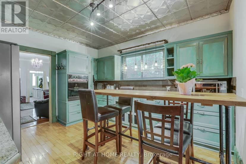 1053 Frances Street — photo 17 of 34