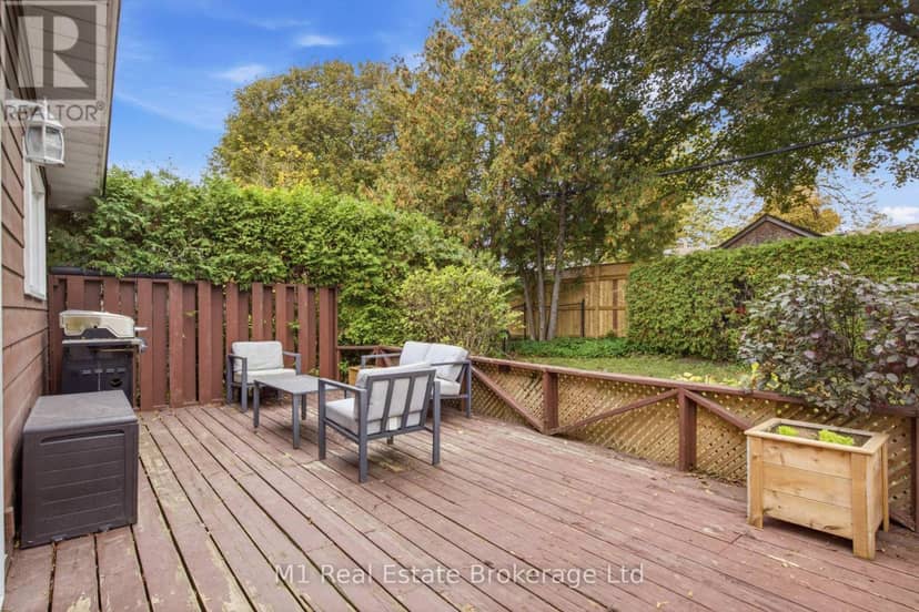 327 Metcalfe Street — photo 35 of 40