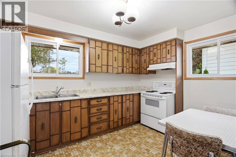 39 SEBAS Court — photo 10 of 40
