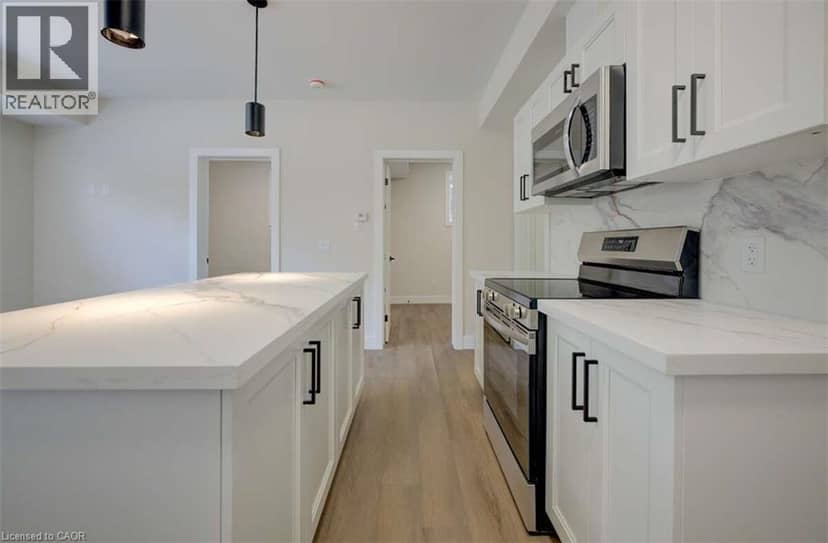 17 PETER Street Unit# 1 — photo 7 of 22