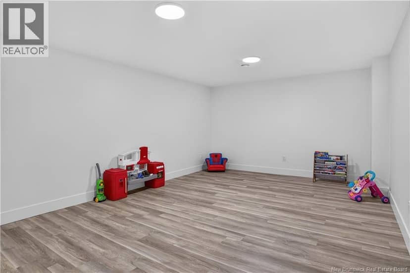 22 Carlingford Drive — photo 40 of 40
